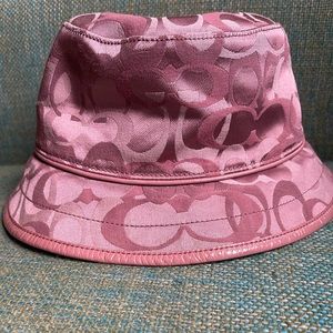 Vintage Coach bucket hat with leather trim